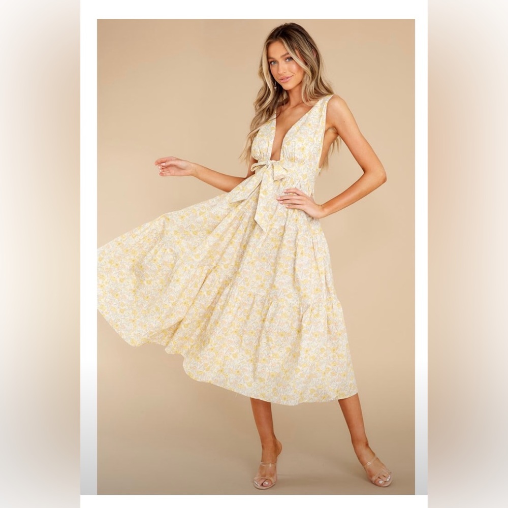 Shine through it yellow floral print midi dress